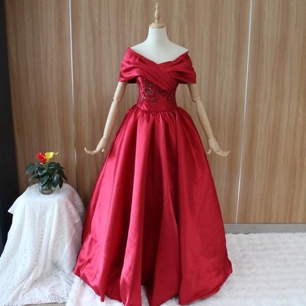 Red off shoulder prom ball gown, floral beaded lace evening dress, women formal party dress, elegant corset prom gown, red satin bridal gown