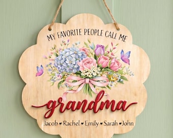 Custom Grandma's Garden Wooden Sign, Birth Month Flowers Door Hanger, Kids Name Decor, Grandchildren Gift for Grandma, Nana, Gigi