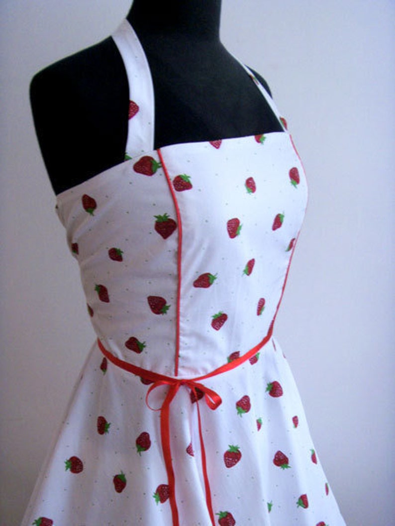 zum Anbeißen 50er Jahre Kleid mit Erdbeeren G... Bild 3