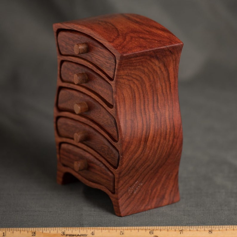 Millie Style Bandsaw Box by Baerreis