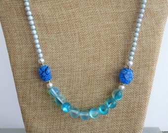 Blue necklace with magnetic clasp, boutique jewelry, gift ideas