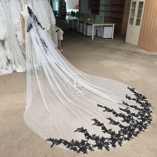 Gothic Wedding Veil, Black Floral Applique Veil, Ivory Tulle Veil, Bridal Veil, Cathedral Veil,Veil with Silver Metal Comb, Bridal Lace Veil