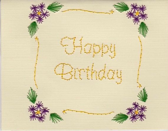 La Main Pin Prick Broderie Fleurs Violettes Scroll Joyeux Anniversaire Carte