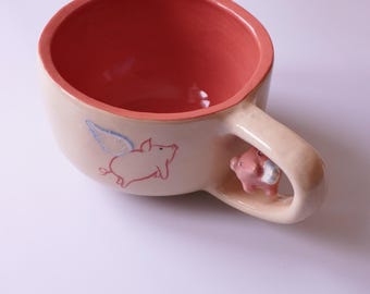 Flying Pig Mug 500 ml | Piglet with Wings Coffee Cup