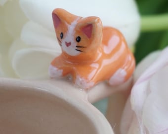 Handmade Porcelain Cat Mug – Floral Design, Sculptural Detail