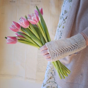 Fine Morning Mitts Knitting Pattern PDF