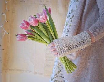 Fine Morning Mitts Knitting Pattern PDF