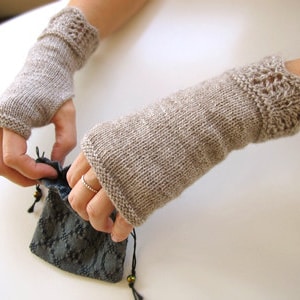 Shallows Fingerless Mitts Knitting Pattern image 1