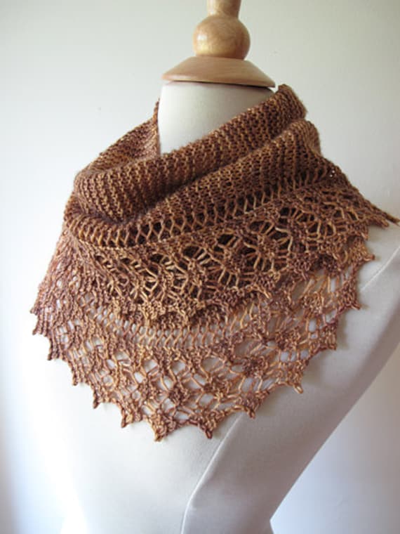 Streusel Lace Scarf Knitting Pattern