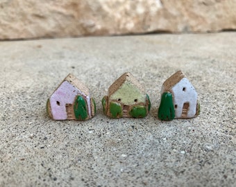 Kiln fired clay house beads with landscaping, ceramic house beads