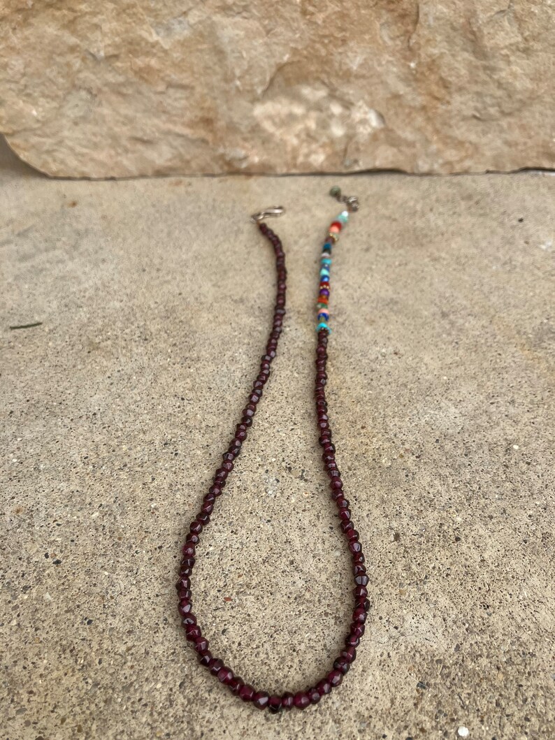 Garnet necklace image 2
