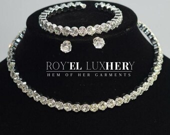 Conjunto de joyería de plata de 3 piezas con diamantes de imitación: collar, pulsera, pendientes y gargantilla con diamantes de imitación