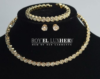 Gold and Silver 3 Piece Rhinestone Jewellery Set: Rhinestone Collar Necklace, Bracelet, Earrings And Choker