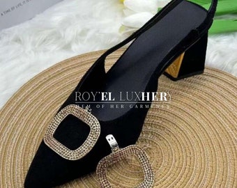 Gold Exquisite Shoe Decoration, Removable Shoe Clip, Fashionable And All-match Metal Buckle With Rhinestones