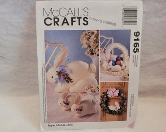 McCall's 9165, uncut pattern, stuffed bunny pattern, bunny pattern, rabbit pattern, Easter pattern, bunny wreath pattern, bunny basket