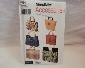 Simplicity 5541, uncut pattern, bag pattern, bag with handles pattern, accessories pattern, purse pattern, tote bag pattern, handled bag