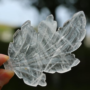 Natürliche Bergkristall Geschnitzte Ahornblatt ， Crystal Carving Ahornblatt ， Kristall Ornament ， Kristall Geschenke ， Wohnkultur