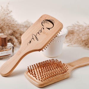 Personalized handmade airbag hairbrush, bridesmaid-girl and wedding party member gift comb,  custom bridesmaids gifts