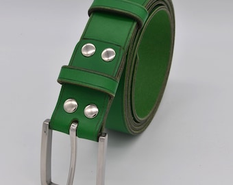 Ceinture verte "cactus" en cuir à tannage végétal, production artisanal française.