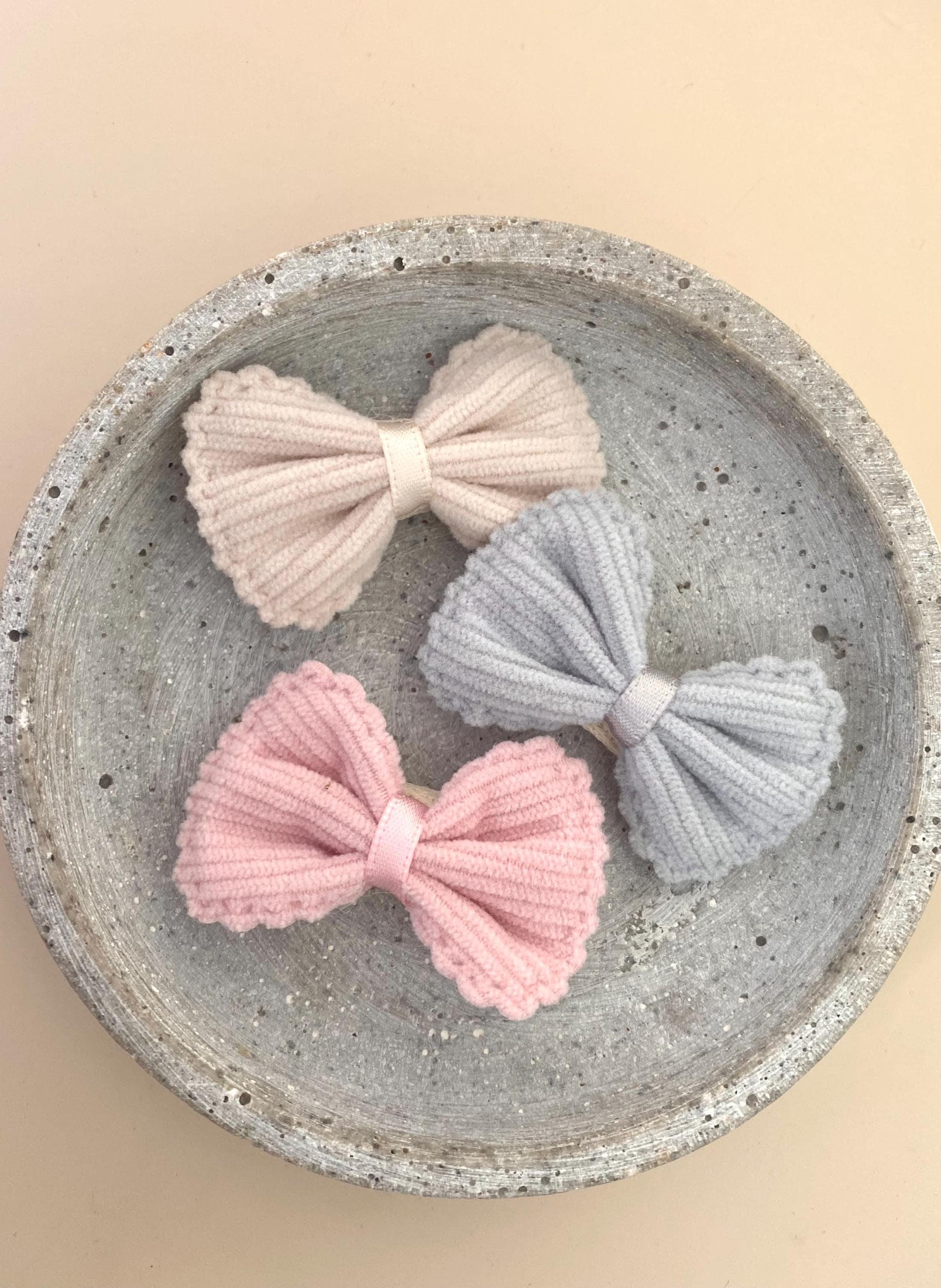 8 Paar Samtschleifen Haarspangen Für Babys Und Mädchen – Runde Haarschleifen In 8 Farben, Mit Krokodilklemmen