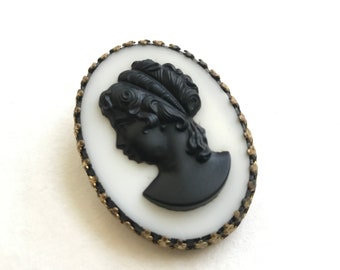 Vintage Cameo Pin/Pendant, Classic Black and White, Porcelain