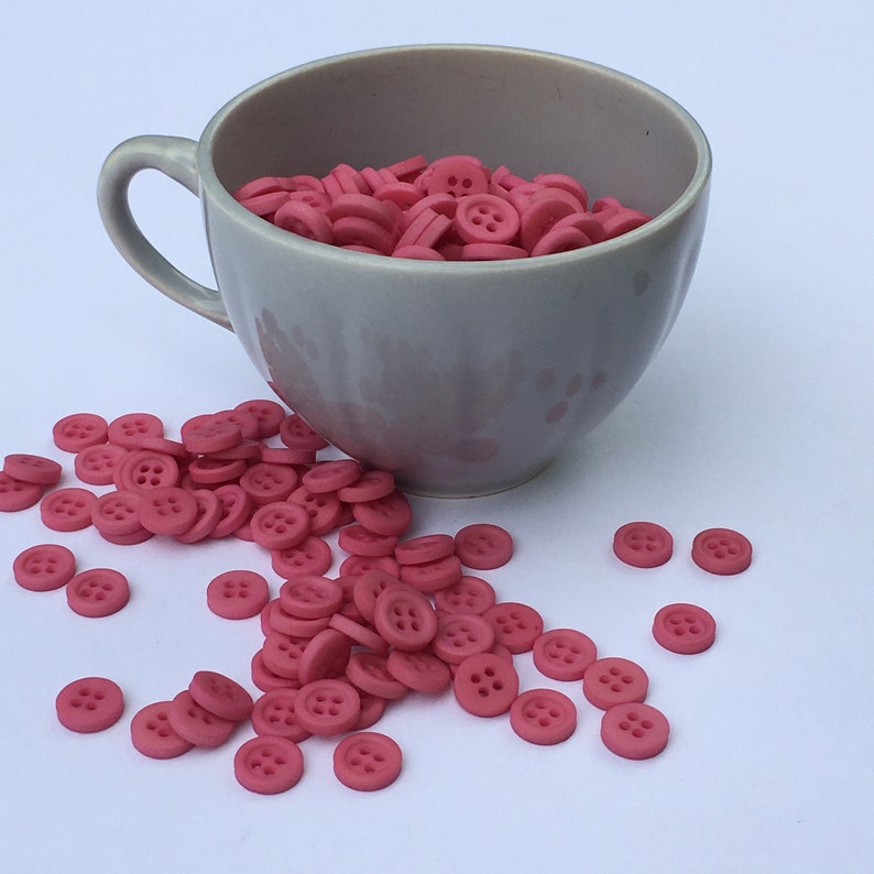 Pretty Dress Button 716 in Diameter Set of 50 Bright Pink Crape Mrytle Vintage Buttons