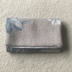Porta tarjetas de regalo, materiales reciclados, hecho a mano, pieza única