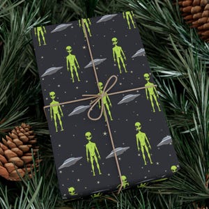 Christmas Wrapping Paper, Alien and UFO Wrapping Paper Roll, Sci-Fi Gift Wrap, Outer Space Wrap Paper, Extraterrestrial Gift Packaging