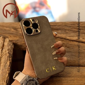 パーソナライズされたスエードiPhoneケース：カスタムイニシャルPUレザーカバー