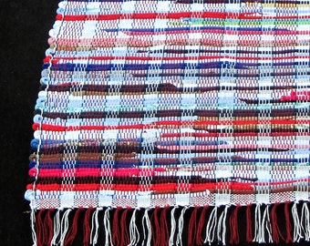 Rag Rug  Kindergarten Roundup "Garnet" Hit or Miss pattern