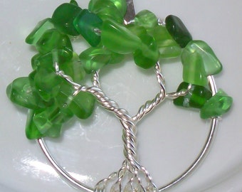 Tree of Life Pendant Necklace - Genuine Agate - Wire Wrapped Silver  - Emerald Green - May Birthstone