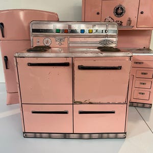 Wolverine Pink Stove - Etsy