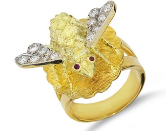 Vintage 18K Yellow and White Gold .35ctw Gold Diamond Figural Bumblebee Ring