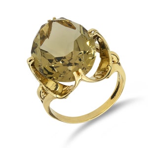 Vintage 14K Yellow Gold 17.16ct Oval Smoky Quartz Cocktail Ring