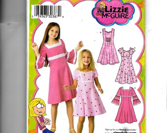 Simplicity Girls' Dress With Neck Variations   Pattern 3902