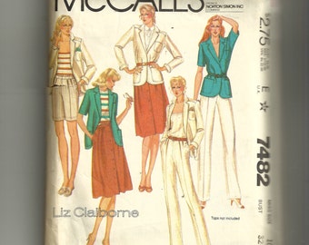 McCall's Misses' Jacket, Skirt, and Pants or Shorts Pattern 7482