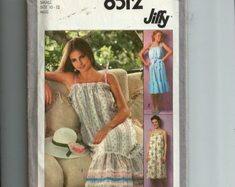 Simplicity Misses' Pullover  Sundress and Tie Belt Pattern 8512