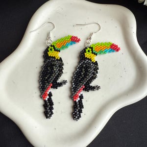 Toucan earring Colorful Birds earrings, cute  bird earrings, jewelry, creative beadwork, Boho summer gift for her
