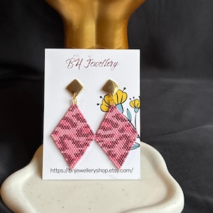 Brick Stitch pattern for beaded earrings, tiger print Pink pattern Earring, DIY beaded earrings
