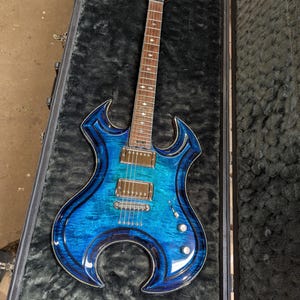 Electric Guitar Handmade 6 string with fitted hard case