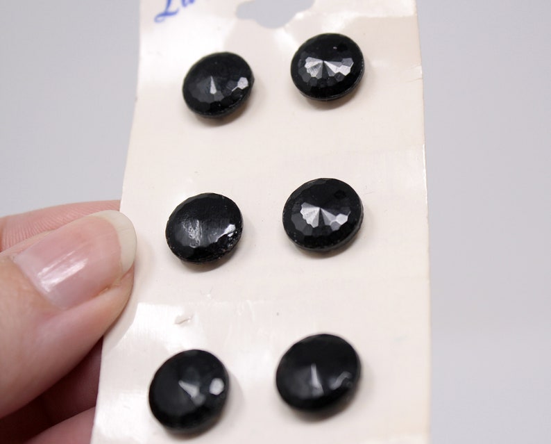 Vintage La Vogue 6 Pack Black Glass Faceted Shank Sewing Buttons 4004, Vintage Sewing, Retro Sewing image 4