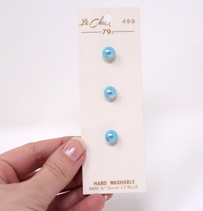 Vintage La Chic 3 Pack Blue Pearl Shank Buttons 499 Vintage Sewing, Retro Sewing image 2