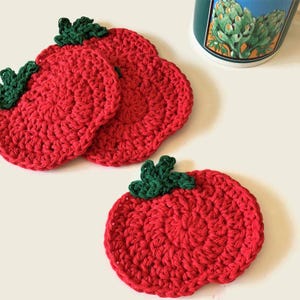 Tomato Crochet Coasters, 100% Cotton Drink Coasters, Vegetable Kitchen Mug Rugs, Summer Dining Decorating, Harvest Decor, Heirloom Tomato