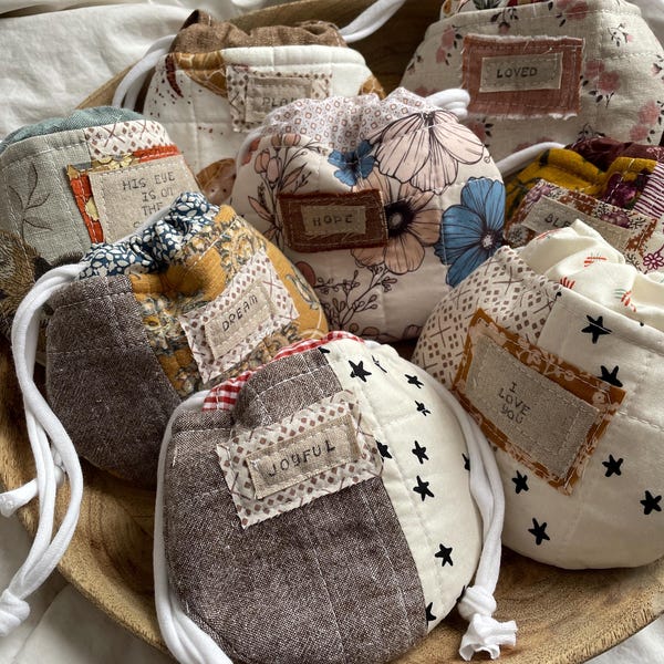 Little Quilted Pouch-Gift Bags-Little Gifts-Travel Accessories-Simple Storage Solutions-Organization