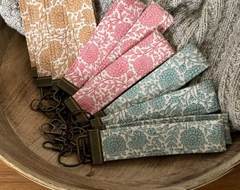 Key Fob Wristlet-Springtime Florals-Customizable