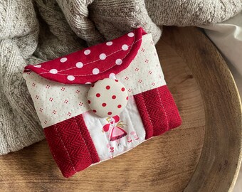 Little Quilted Pouch-Valentines Day-Little Gifts-Travel Accessories-Simple Storage Solutions-Organization-MakeUp Bag