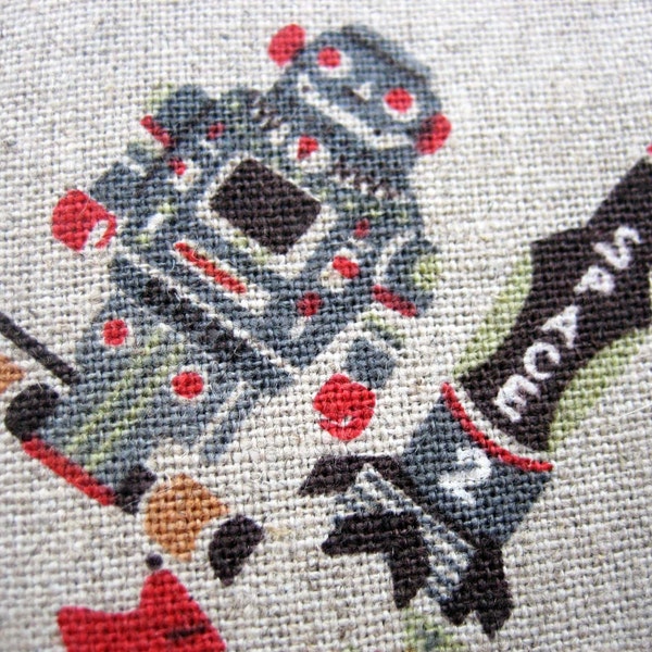 japanese linen/cotton fabric, robots and toys