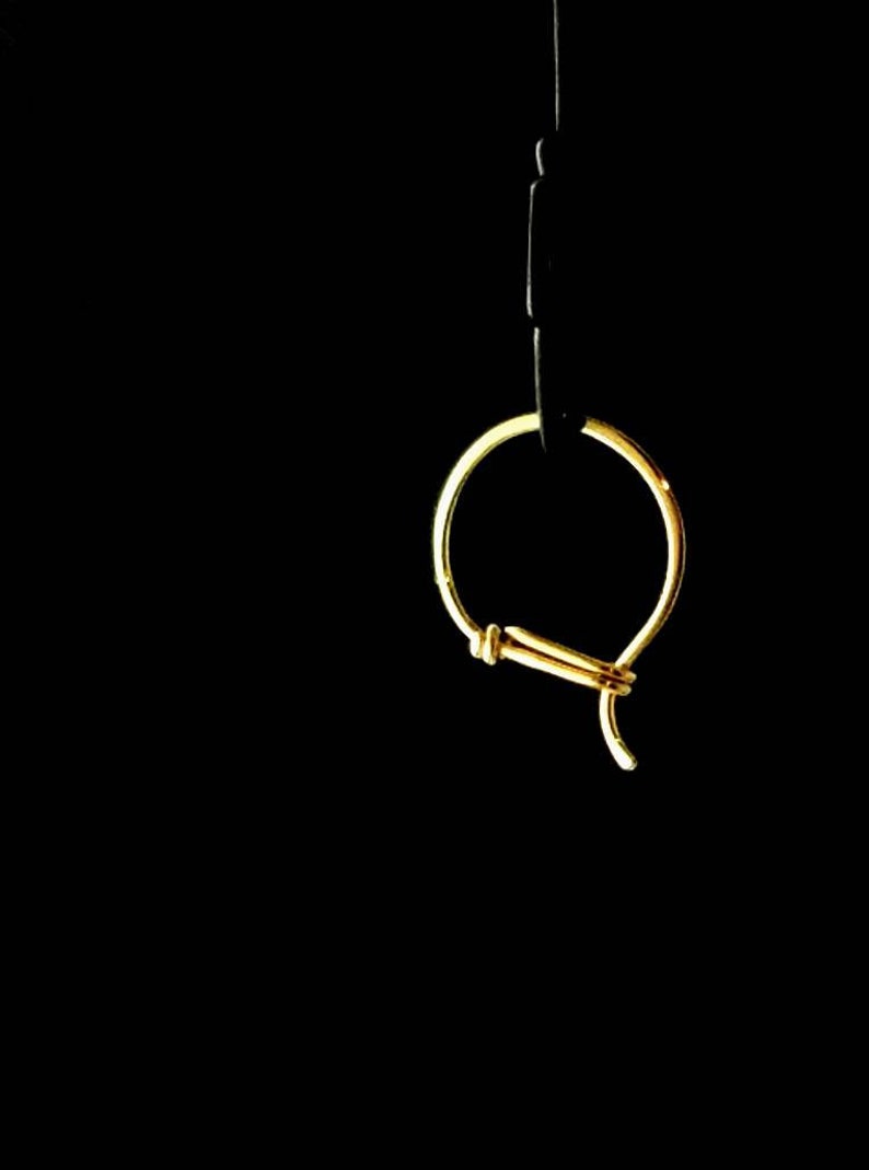 Small 14k Gold Hoop Earrings, Minimalist Solid Gold Earring Hoops, Everyday Earrings, 14k Yellow Gold image 4