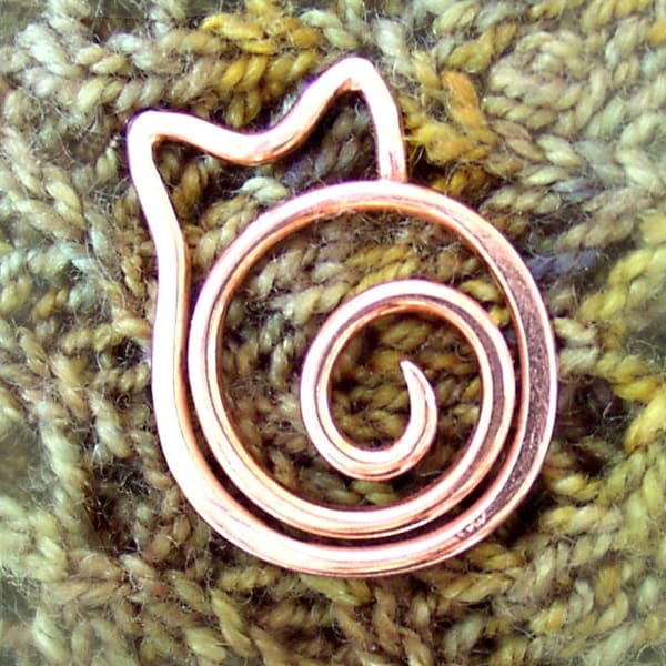 Copper Spiral Cat Shawl Pin