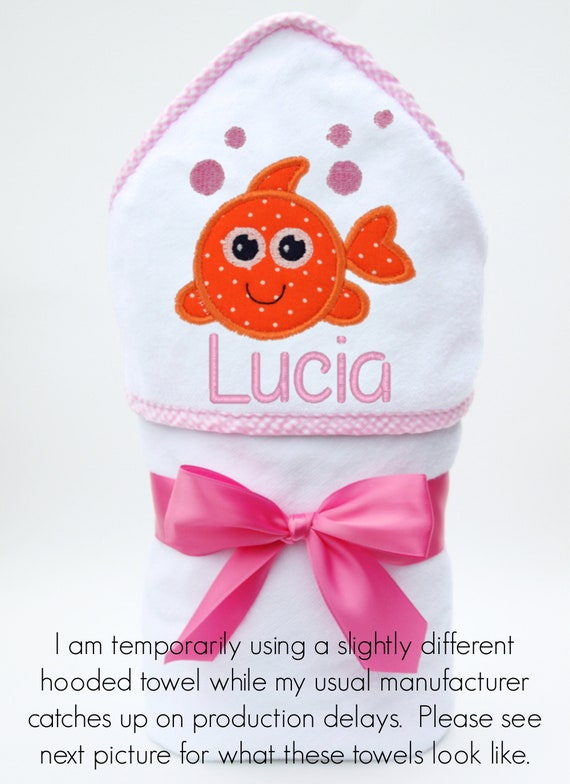 Monogrammed Baby Towel Personalized Baby Boy Gift Toddler Towel Baby Beach Towel Personalized Hooded Towel Baby Shower Gift